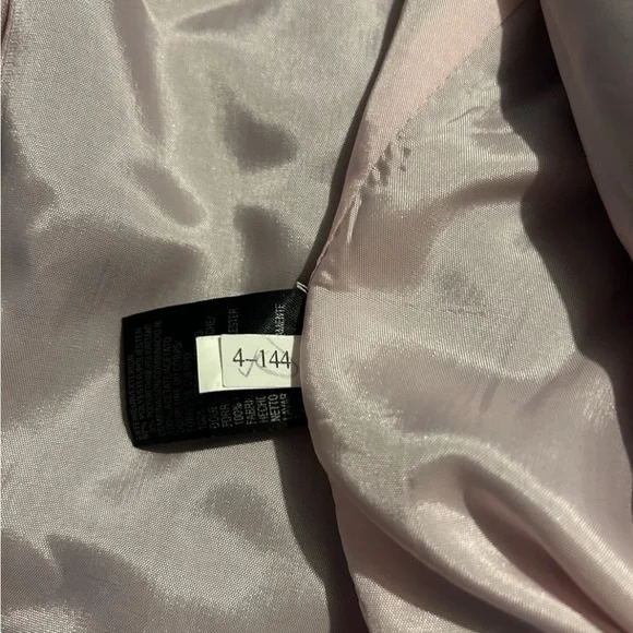 Tahari Arthur S Levine Black Pinstripe Blazer/Pants Suit with White Piping Sz 4 - Picture 7 of 9